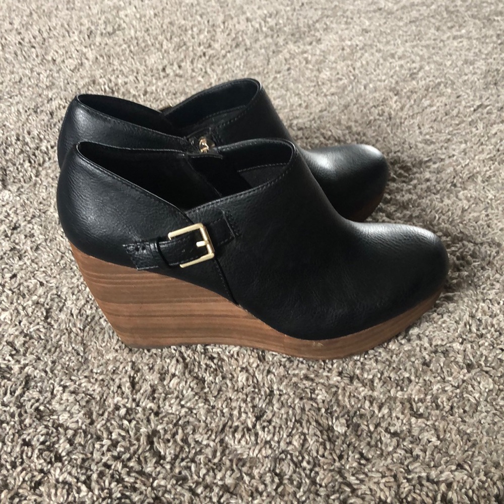 Dr. Scholl’s Memory Foam Cool Fit Wedges